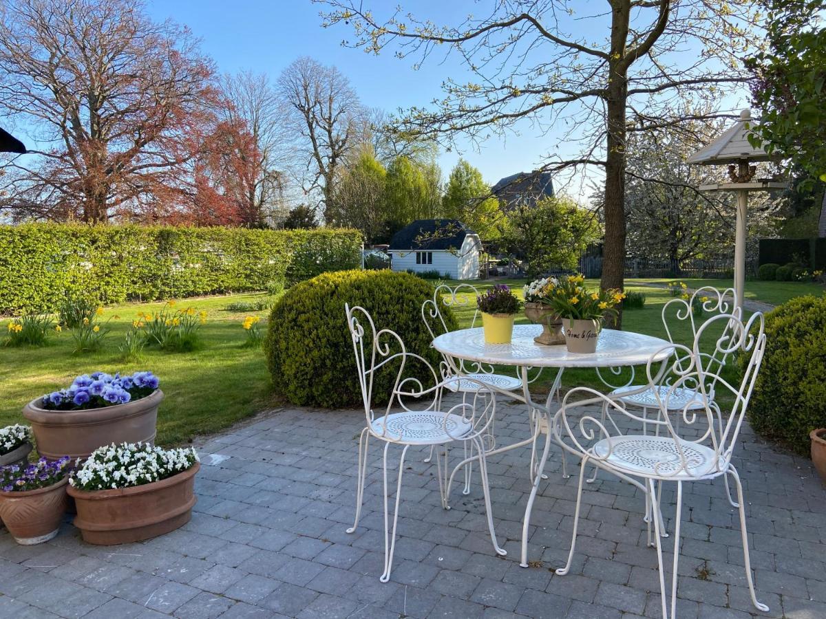 B&B Aline Florentine - Adults Only - Luxury B&B - Chambres D'Hotes - Zimmer Frei Kortenberg Exterior foto